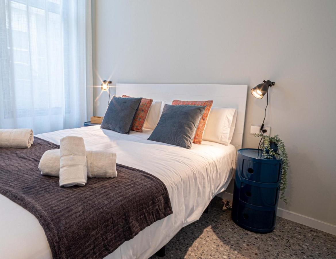 Barcelona Touch Apartments - Rosich Оспиталет де Лобрегат Екстериор снимка
