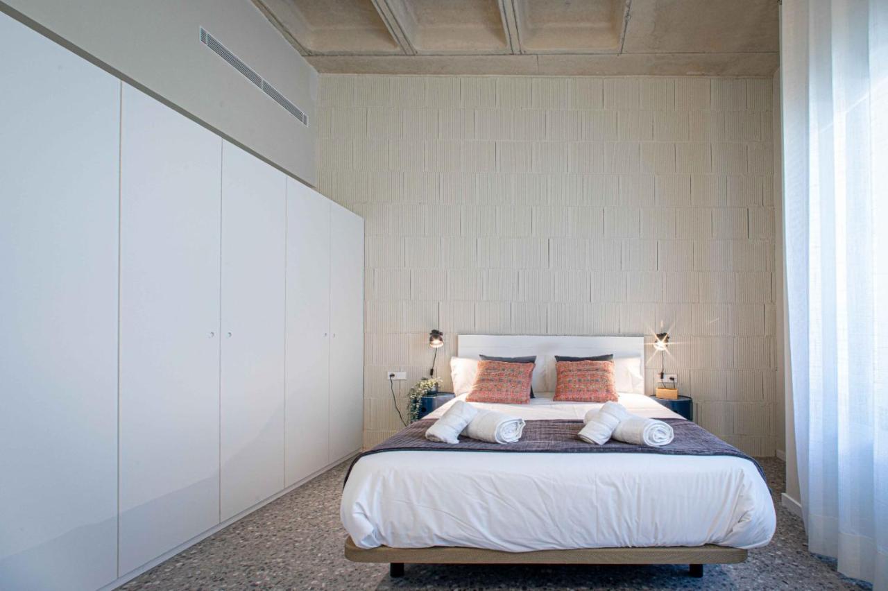 Barcelona Touch Apartments - Rosich Оспиталет де Лобрегат Екстериор снимка