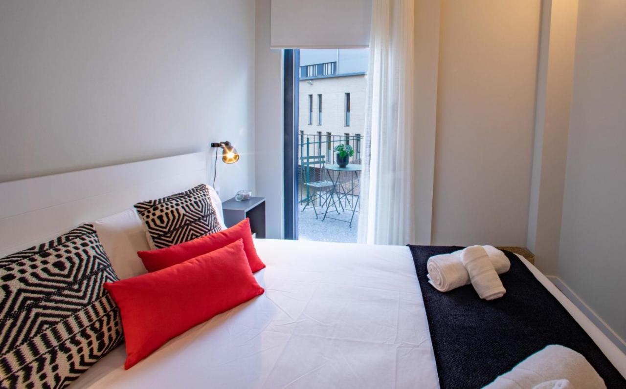 Barcelona Touch Apartments - Rosich Оспиталет де Лобрегат Екстериор снимка