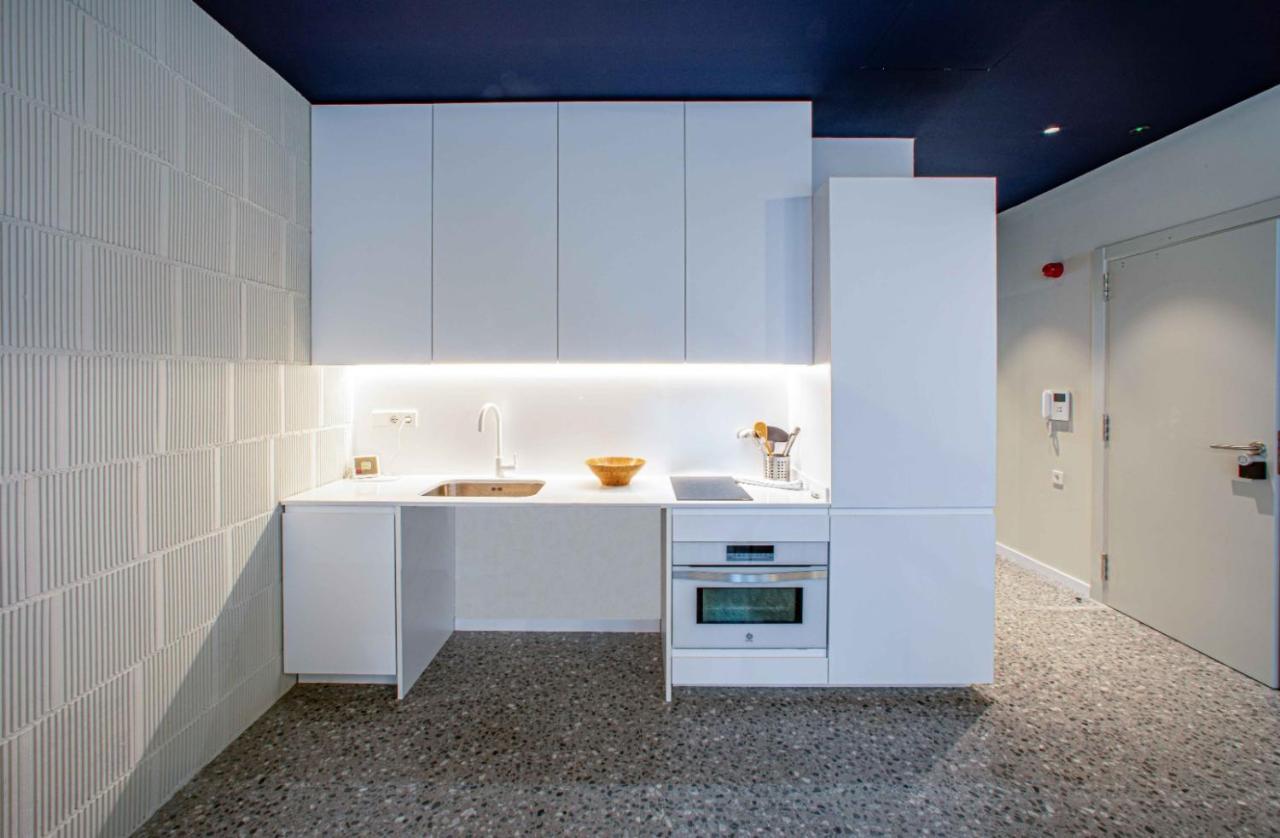 Barcelona Touch Apartments - Rosich Оспиталет де Лобрегат Екстериор снимка